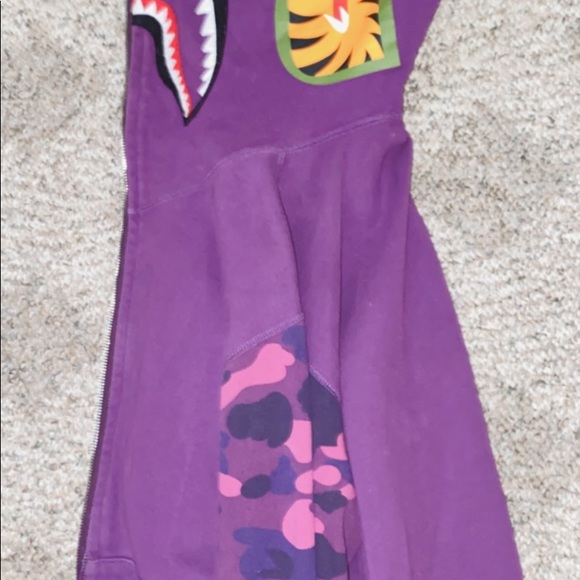 Bape Tops - Bape shark hoodie